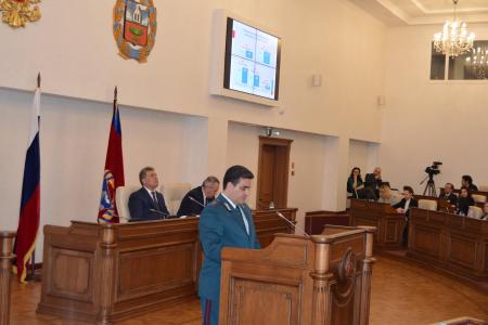 Алтайский край. Депутаты-коммунисты на сессии АКЗС поддержали законопроект о моратории на пенсионный возраст