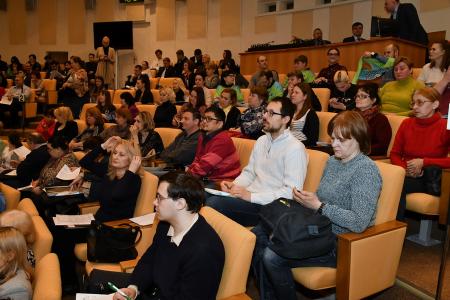 Депутаты-коммунисты обсудили с очередниками проблему предоставления жилья