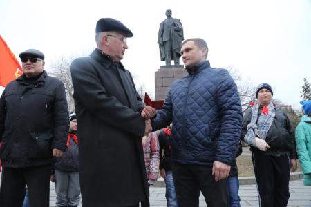 В Омске прошли торжественные мероприятия в День рождения В.И. Ленина
