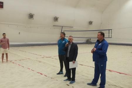 Сергей Пантелеев открыл волейбольный турнир на кубок Совета работающей молодежи Санкт-Петербурга