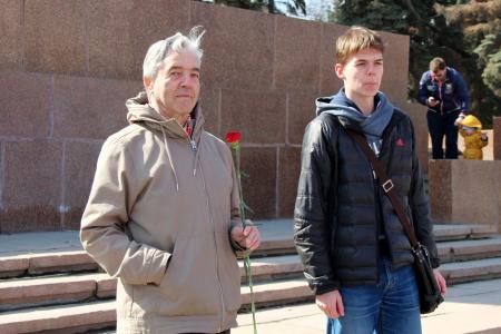 Челябинск: «В.И. Ленин зовёт к борьбе!»