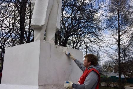 В преддверии Дня рождения В.И. Ленина тульские коммунисты провели серию субботников