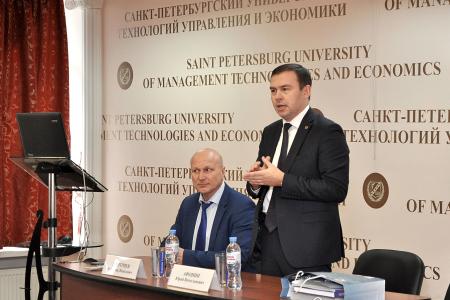 Юрий Афонин встретился с петербургскими студентами