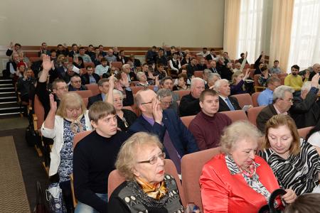 В Новосибирске открылся XV Пленум обкома КПРФ