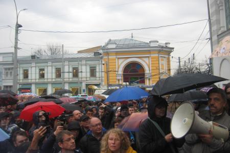 В Ярославле прошел несанкционированный митинг  протеста против московского мусора