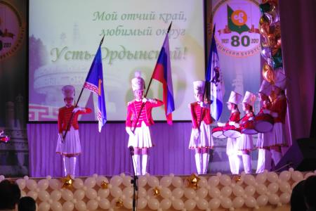 Иркутск. Церемониальный отряд барабанщиков «Эхо времени»: Из маленьких шагов складываются большие победы