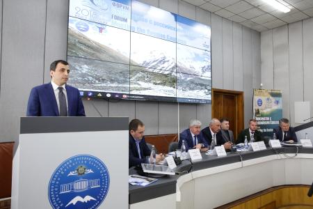 Депутат Госдумы А.Ж. Бифов оказал поддержку участникам студенческого форума «Знакомство с российским Кавказом»