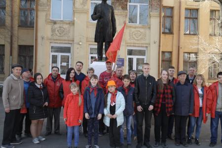 Читинские пионеры приняли участие в памятных мероприятиях, посвященных 148-й годовщине со Дня рождения В.И. Ленина