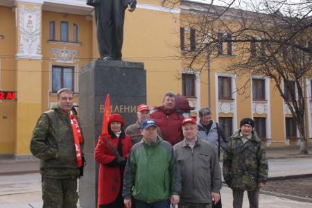 Коммунисты Ленинградской области: Ленин остается с нами!