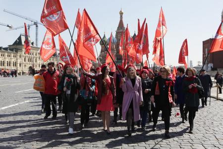 В День космонавтики коммунисты возложили цветы к могилам С.П. Королева и Ю.А. Гагарина у Кремлевской стены