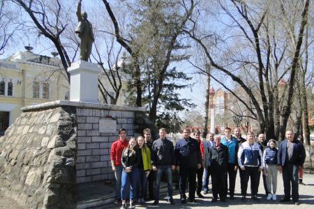 Благовещенские коммунисты отметили День рождения В.И. Ленина автопробегом