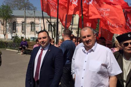 Республика Крым, Симферополь: Героям-освободителям посвящается