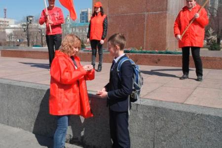 Забайкальские коммунисты провели автопробег в честь Дня рождения В.И. Ленина