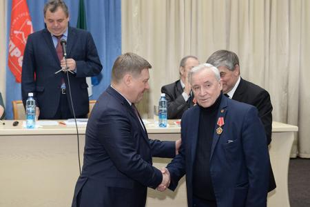 В Новосибирске открылся XV Пленум обкома КПРФ