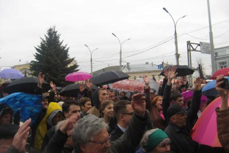 В Ярославле прошел несанкционированный митинг  протеста против московского мусора