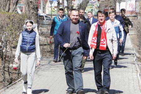 Благовещенские коммунисты отметили День рождения В.И. Ленина автопробегом