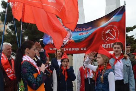 Севастопольские коммунисты отметили День космонавтики