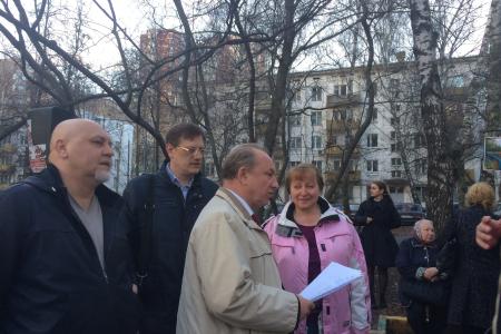 В Москве на улице Кравченко прошёл митинг против точечной застройки