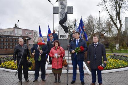 Тульские коммунисты приняли участие в митинге в память о подвиге ликвидаторов