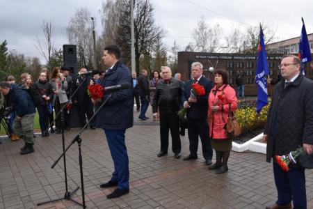 Тульские коммунисты приняли участие в митинге в память о подвиге ликвидаторов