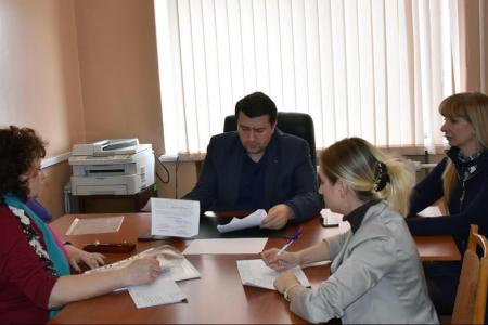 Олег Лебедев и Татьяна Косарева провели прием в Туле