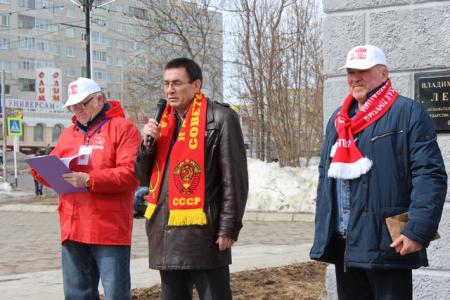 Магадан. День рождения Великого Вождя