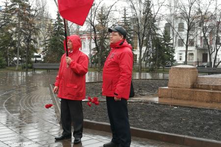 В Самаре состоялось возложение цветов в честь Дня рождения  В.И. Ленина