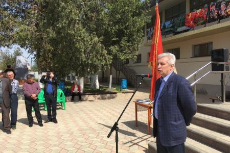 Краснодарский край. В Тамани по инициативе местных коммунистов восстановлен памятник В.И. Ленину
