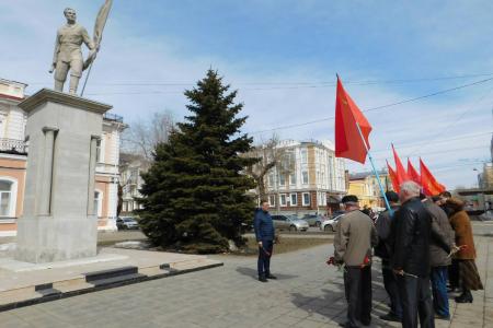 В Оренбурге почтили память жертв набега белогвардейцев 4 апреля 1918 года