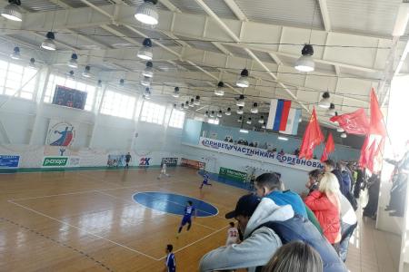 Саратов. Футболисты МФК «КПРФ-2» победили со счётом 7:4. Так держать!