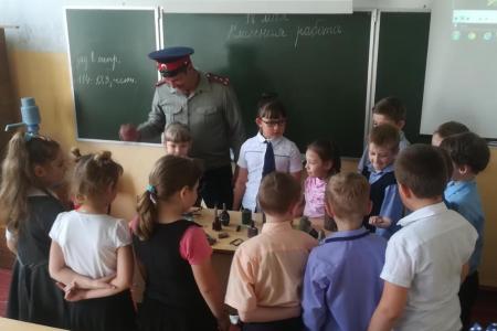 Тульская область. Богородицкие коммунисты продолжают знакомить школьников  с отечественной историей