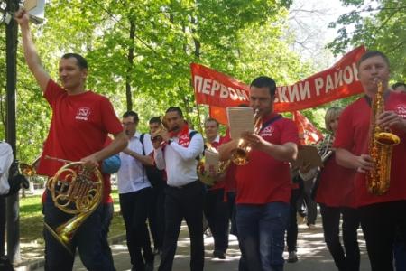 «Россия без буржуев! Россия для рабочих!»: Первомай в Ростове-на-Дону