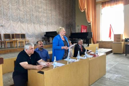 В ходе поездки в Республику Северная Осетия-Алания Казбек Тайсаев посетил отчетно-выборные конференции районных комитетов КПРФ
