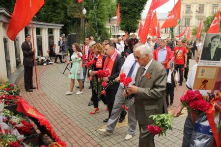 Республика Крым. В Симферополе прошел митинг в честь 73-й годовщины Великой Победы Советского народа над фашистскими захватчиками