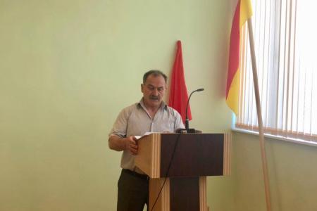 В ходе поездки в Республику Северная Осетия-Алания Казбек Тайсаев посетил отчетно-выборные конференции районных комитетов КПРФ