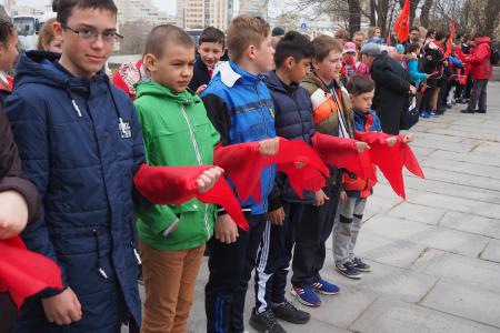 «Орлята учатся летать». В городе Свердлова прошел Областной пионерский слёт