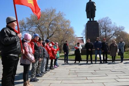 В Омской области юные ленинцы отметили День рождения пионерии