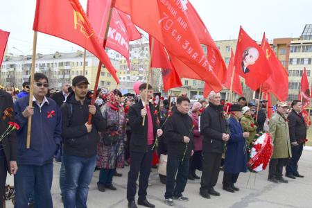 В Якутске состоялись митинги КПРФ, посвященные 73-й годовщине Победы