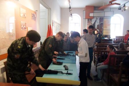 В Иваново состоялся торжественный приём в пионеры, который прошёл в музее Первого Совета