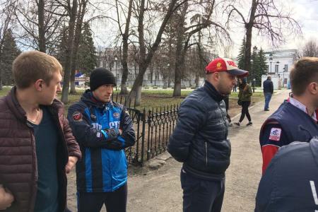 В Ульяновске протест против переименования площади В.И. Ленина чиновники попыталась сорвать силой