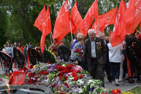 Красный День Победы в Астрахани
