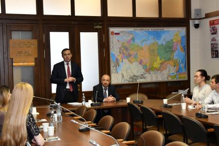 Юрий Афонин – иркутским студентам: «Фракция КПРФ в Госдуме – команда профессионалов»