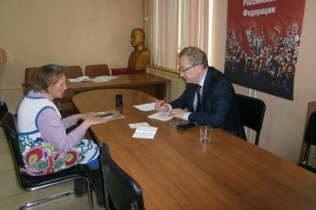 Права предпринимателей и исполнение решений судов стали основными темами приёма избирателей депутатом Государственной Думы Владимиром Поздняковым в Чите