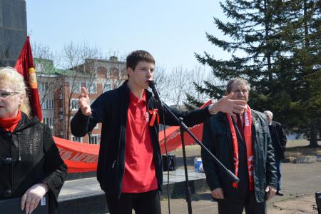 Два Первомая в Биробиджане