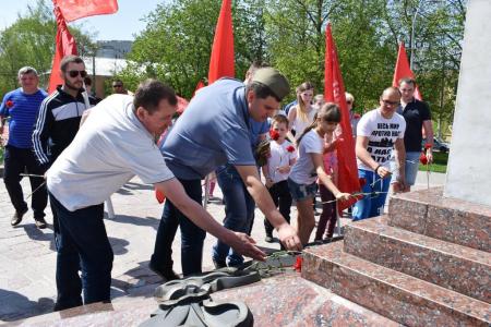 Тульский обком КПРФ провел автопробег в честь Дня Победы