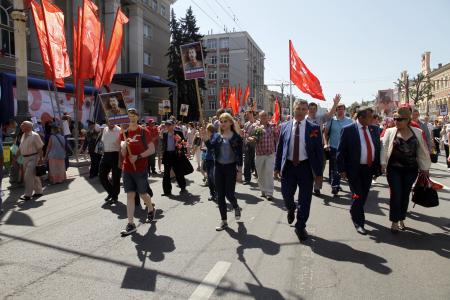 Воронежские коммунисты приняли активное участие в праздновании 73-й годовщины Победы