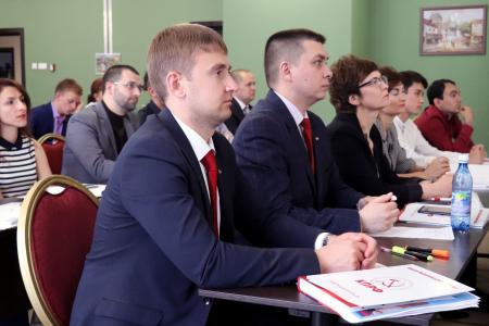 Юрий Афонин – слушателям ЦПУ: «Усиление представительства на муниципальном уровне – одна из ключевых задач для партии»