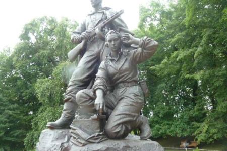 Алтайский край. День радио неслучайно отмечается накануне Дня Победы