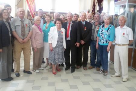 Москва. Валерий Рашкин вручил медали ЦК КПРФ ветеранам-железнодорожникам