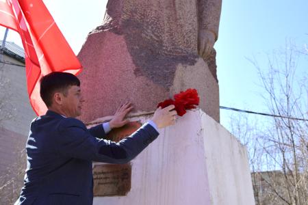 Празднование 200-летия со дня рождения  Карла Маркса в Якутске